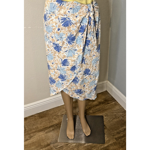 Skies Are Blue Floral Coastal Blue & Tan Side Tie Wrap Midi Skirt XL - Picture 2 of 10
